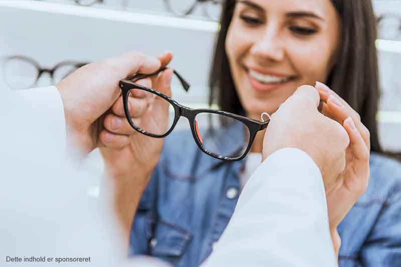 Glassify er blevet en gamechanger på markedet for brilleglas ved at kombinere høj kvalitet med lave priser og en enkel online bestillingsproces Glassify er blevet en gamechanger på markedet for brilleglas ved at kombinere høj kvalitet med lave priser og en enkel online bestillingsproces